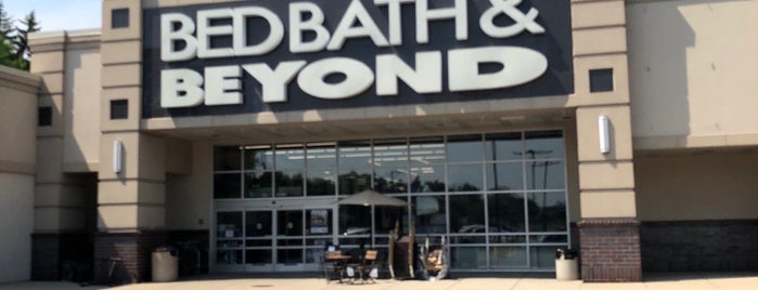 Bed Bath & Beyond is one of Places and things i love.