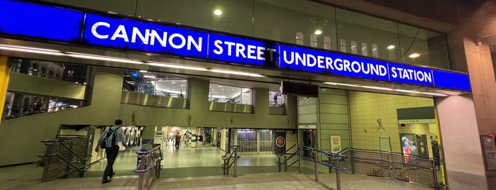 Cannon Street London Underground Station is one of Underground Overground.