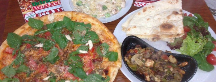 Anstella Pizza & Italian is one of Lugares favoritos de Samet.
