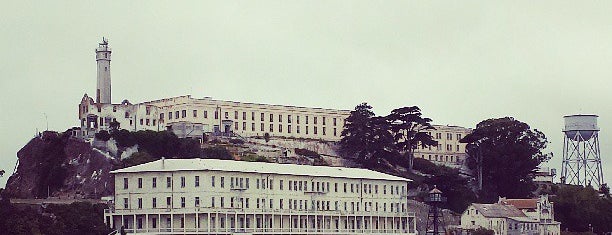 Alcatraz Adası is one of San Francisco.