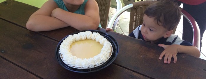 Blond Giraffe Key Lime Pie Factory is one of The 15 Best Places for Key Lime Pie in Key Largo.