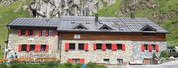 Ravensburger Hütte is one of Lugares favoritos de Jörg.