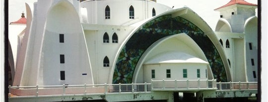 Masjid Selat Melaka is one of Malacca.