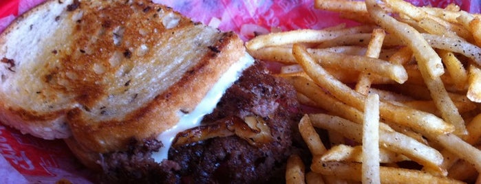 Freddy’s Frozen Custard & Steakburgers is one of Tulsa Area Hamburger Joints.