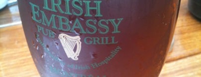 Irish Embassy Pub & Grill is one of Places for food to check out in (and around) MTL.