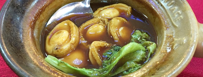 Restaurant Abalone 鲍鱼饭店 is one of Ipoh food.