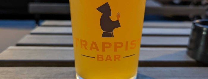 Le Trappiste is one of Париж.