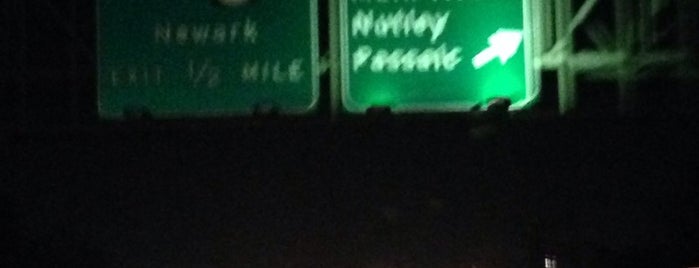 Nutley, NJ is one of Tempat yang Disukai Yeliz Ş..