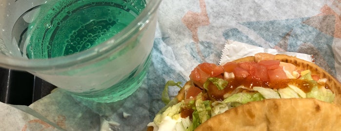 Taco Bell is one of Top 10 restaurants!.