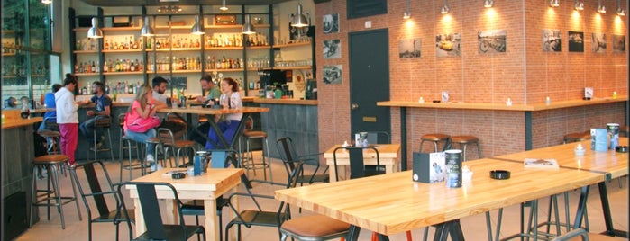 Τριθέσιο is one of Cafe.