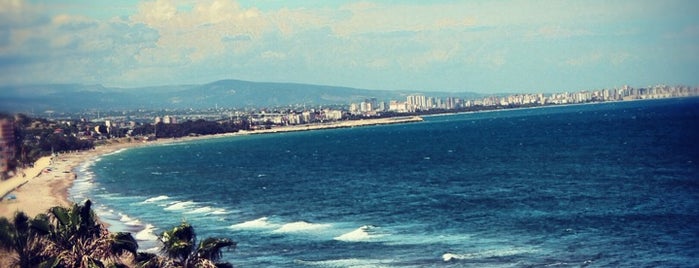 Limonlu Plajı is one of Tempat yang Disukai O..