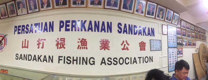 Persatuan Perikanan Sandakan is one of Favourite Food Place.