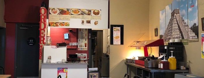 Jimmy's Peruvian Restaurant is one of สถานที่ที่ Ross ถูกใจ.