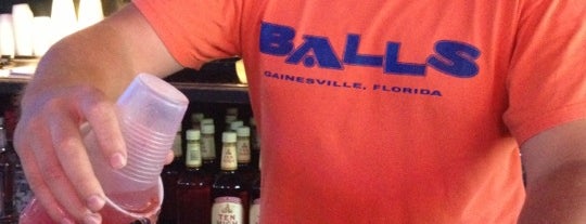 Balls is one of Tempat yang Disukai Vitamin Yi.