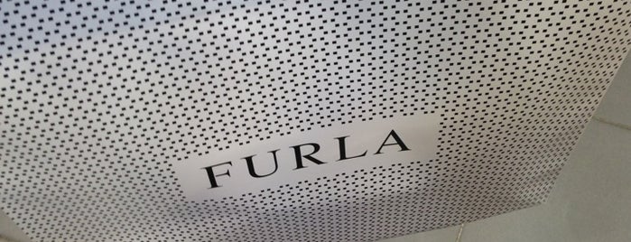 Furla is one of Rose'nin Kaydettiği Mekanlar.