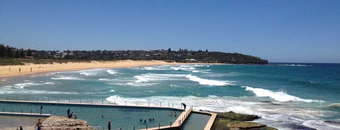 South Curl Curl Beach is one of Thierry : понравившиеся места.