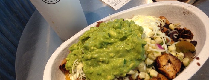Chipotle Mexican Grill is one of Locais curtidos por Meghan.