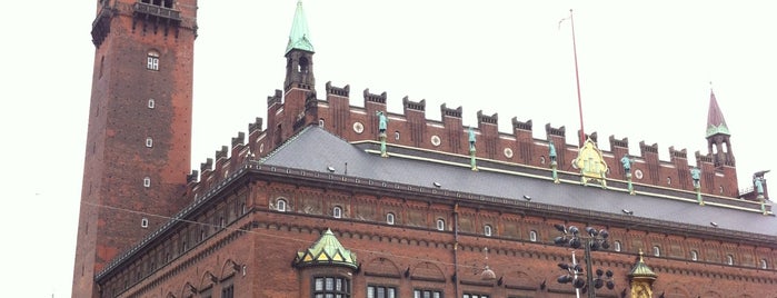 Rådhuspladsen is one of Копенгаген.