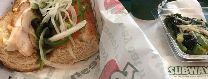 SUBWAY 天王洲アイル店 is one of SUBWAY 24区 for Sandwich Places.