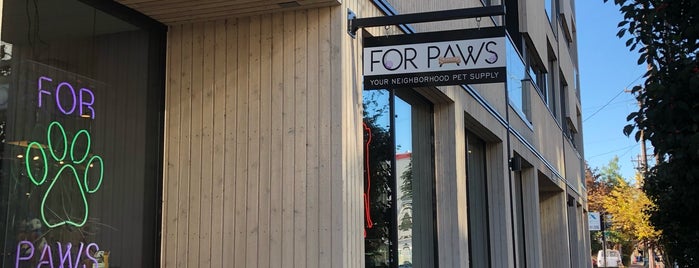For Paws is one of Tempat yang Disukai Mike.