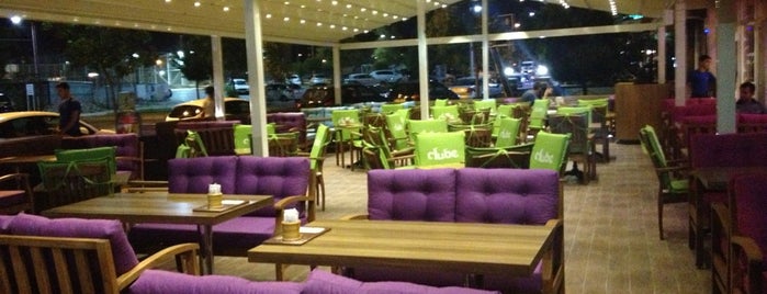 Clube Cafe is one of Posti che sono piaciuti a Anıl.