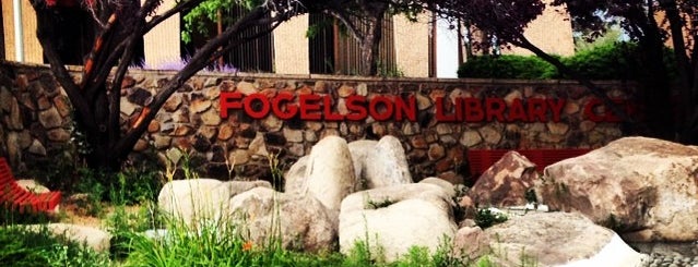 Santa Fe University & Design - Fogelson Library is one of Santa Fé University of Art and Design ❤.