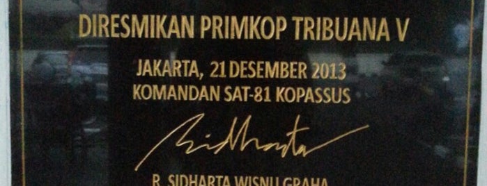 Primer Koperasi Tribuana V is one of Orte, die Fanina gefallen.