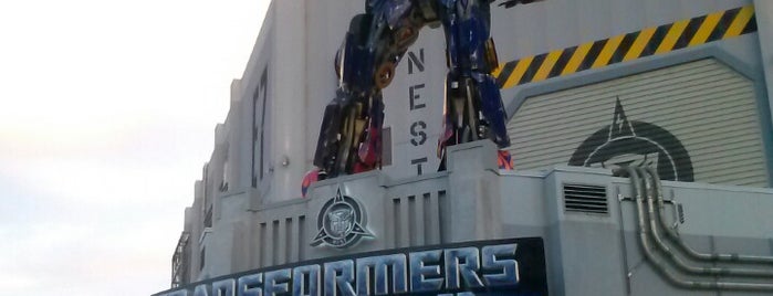Transformers: The Ride - 3D is one of ParquesDiversion Orlando, Florida.