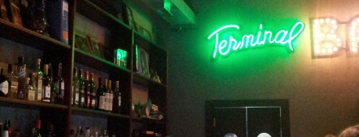 Terminal Bar is one of Spb.