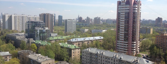 Крыша is one of Крыши Москвы/Moscow roofs.