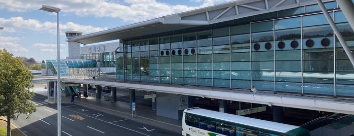 Hiroshima Airport (HIJ) is one of Aeropuertos.