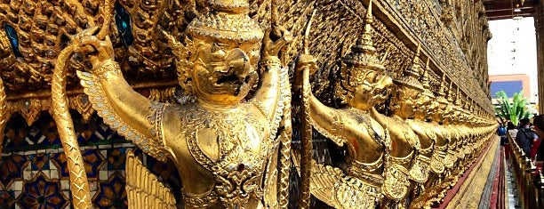 Temple of the Emerald Buddha is one of Bangkok.