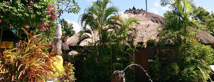 Poppies Cottages is one of Tempat yang Disukai Sada.