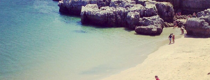 Praia da Rainha is one of Posti che sono piaciuti a Arzu.