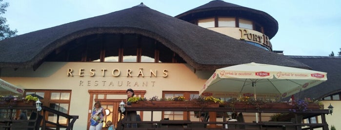 Port Hotel Restaurant is one of Tempat yang Disimpan S👄.