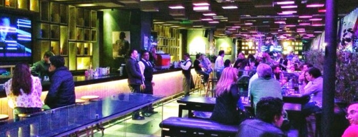 Scala lounge is one of Lugares pa' comer y conocer.