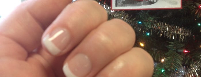 Beauty Nails is one of Locais curtidos por Christina.