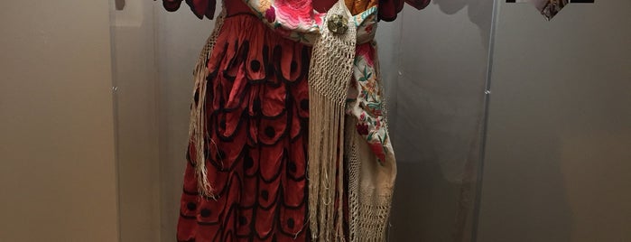 Casa de La Memoria - Centro Cultural Flamenco is one of Posti che sono piaciuti a Vivis.