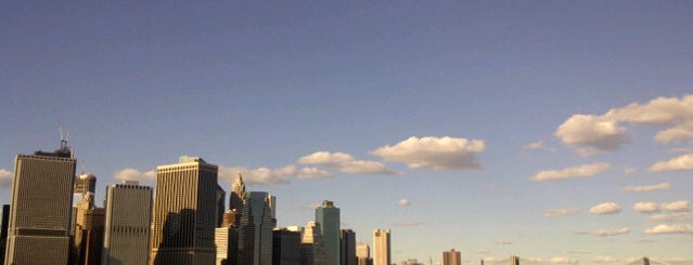 East River Ferry - Governors Island Terminal is one of Kimmie: сохраненные места.