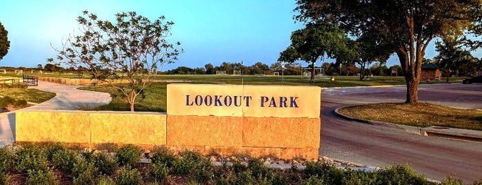Lookout Park is one of Fishing Spots.