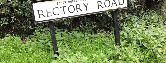 Rectory Road is one of สถานที่ที่ Tim ถูกใจ.