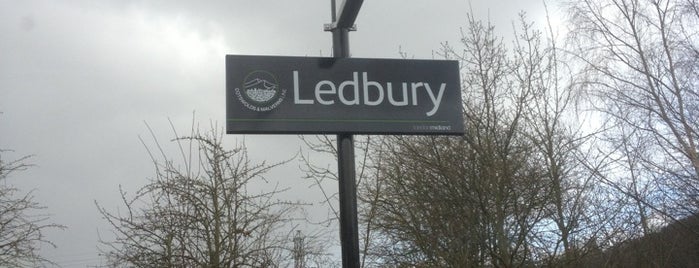Ledbury Railway Station (LED) is one of Trens e Metrôs!.