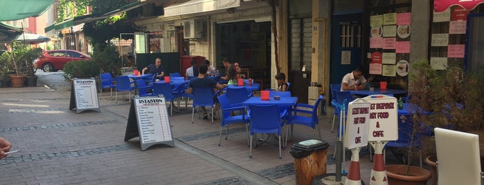 İstasyon Cafe&Fast Food is one of mekanlar.