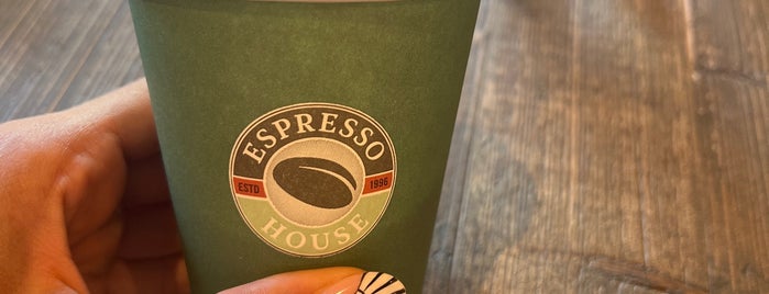Espresso House is one of Bremen - vegan - friendly places.