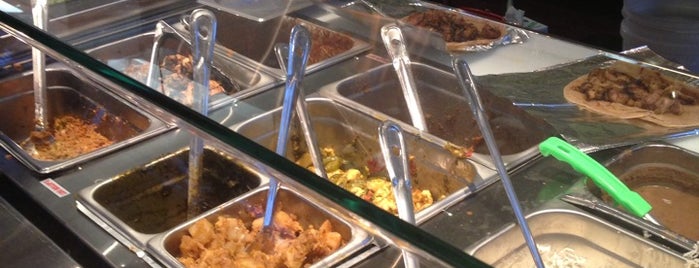 Kasa Indian Eatery is one of Tempat yang Disukai Shaun.