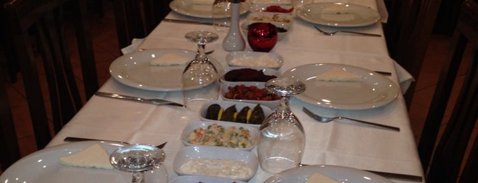 Dolphin Fish Meat Restaurant-Fasıl is one of Locais curtidos por Baris.