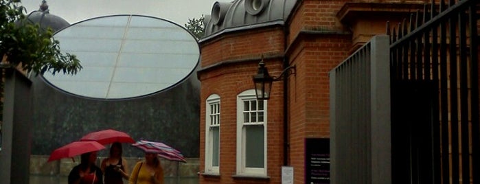 Peter Harrison Planetarium is one of Discover UK.