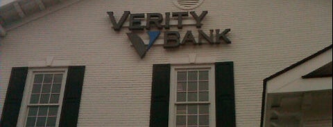 Verity Bank is one of Chester 님이 좋아한 장소.