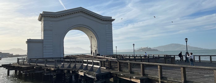 Pier 43 Ferry Arch is one of Around The World: The Americas.