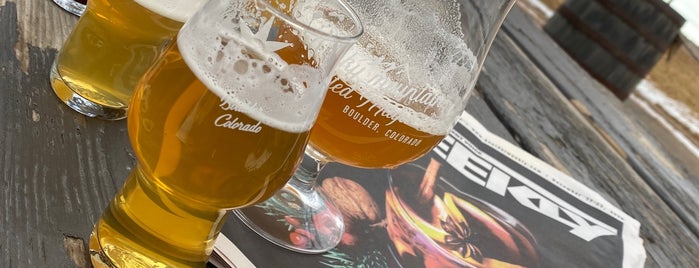 Gunbarrel Brewing is one of Locais salvos de Brent.